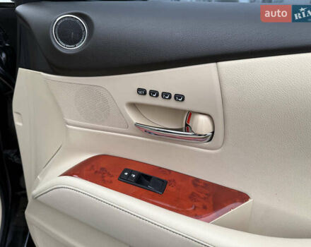 Черный Лексус РХ, объемом двигателя 3.46 л и пробегом 181 тыс. км за 15000 $, фото 23 на Automoto.ua