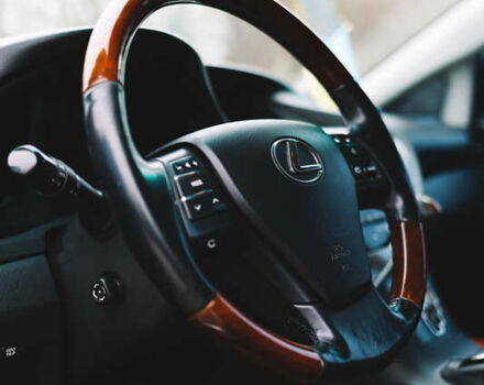 Черный Лексус РХ, объемом двигателя 3.46 л и пробегом 221 тыс. км за 17500 $, фото 12 на Automoto.ua