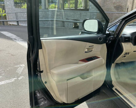 Черный Лексус РХ, объемом двигателя 3.5 л и пробегом 190 тыс. км за 16800 $, фото 19 на Automoto.ua