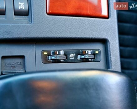 Чорний Лексус РХ, об'ємом двигуна 3.46 л та пробігом 194 тис. км за 16950 $, фото 30 на Automoto.ua