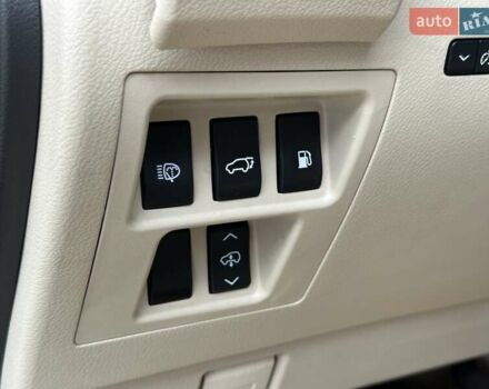 Чорний Лексус РХ, об'ємом двигуна 3.46 л та пробігом 326 тис. км за 15990 $, фото 23 на Automoto.ua