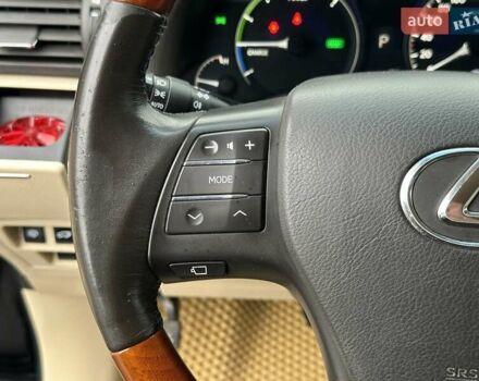 Чорний Лексус РХ, об'ємом двигуна 3.46 л та пробігом 326 тис. км за 15990 $, фото 27 на Automoto.ua