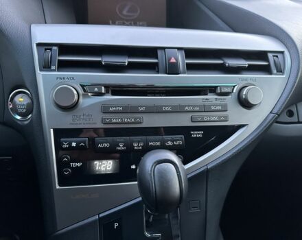 Чорний Лексус РХ, об'ємом двигуна 3.5 л та пробігом 195 тис. км за 19000 $, фото 10 на Automoto.ua