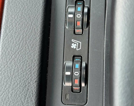 Лексус РХ 2010 в Киеве на Automoto.ua Черный Лексус РХ, объемом двигателя 3.46 л и пробегом 214 тыс. км за 14999 $, фото 20 на Automoto.ua