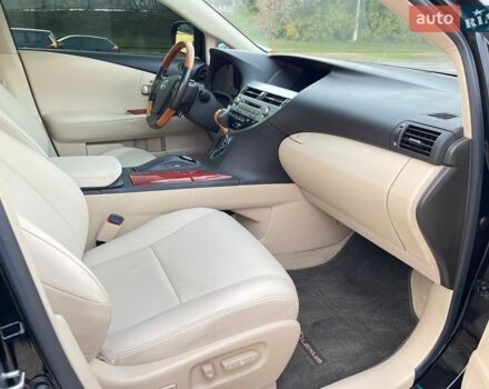 Черный Лексус РХ, объемом двигателя 3.5 л и пробегом 180 тыс. км за 15700 $, фото 40 на Automoto.ua
