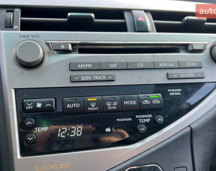 Черный Лексус РХ, объемом двигателя 3.5 л и пробегом 122 тыс. км за 15200 $, фото 15 на Automoto.ua