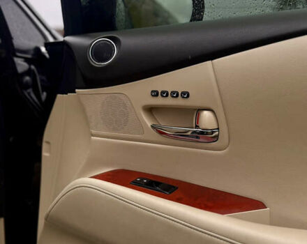 Черный Лексус РХ, объемом двигателя 3.46 л и пробегом 120 тыс. км за 18799 $, фото 30 на Automoto.ua