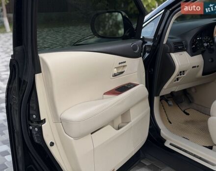 Черный Лексус РХ, объемом двигателя 3.5 л и пробегом 198 тыс. км за 13900 $, фото 8 на Automoto.ua