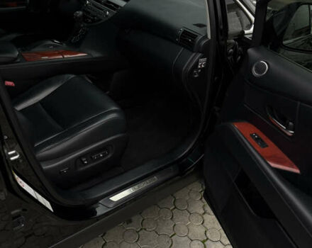 Черный Лексус РХ, объемом двигателя 3.5 л и пробегом 192 тыс. км за 17500 $, фото 15 на Automoto.ua