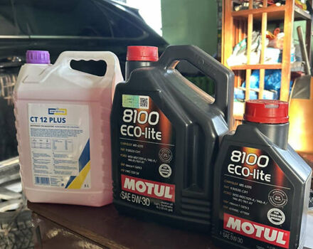 Черный Лексус РХ, объемом двигателя 3.46 л и пробегом 278 тыс. км за 15800 $, фото 14 на Automoto.ua