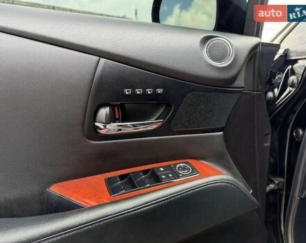 Чорний Лексус РХ, об'ємом двигуна 3.46 л та пробігом 201 тис. км за 19100 $, фото 32 на Automoto.ua