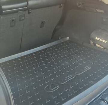 Черный Лексус РХ, объемом двигателя 3.46 л и пробегом 211 тыс. км за 19500 $, фото 28 на Automoto.ua