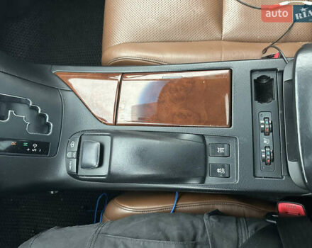 Черный Лексус РХ, объемом двигателя 3.5 л и пробегом 144 тыс. км за 22000 $, фото 13 на Automoto.ua