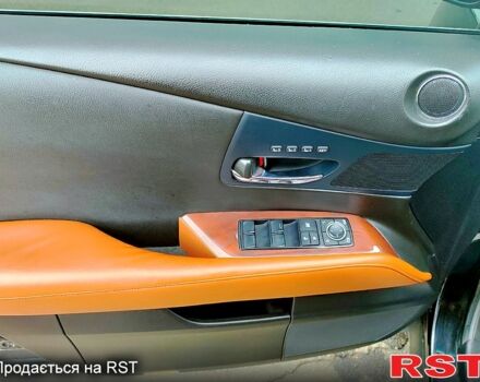 Черный Лексус РХ, объемом двигателя 3.5 л и пробегом 133 тыс. км за 21000 $, фото 2 на Automoto.ua