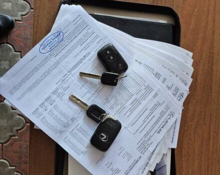 Черный Лексус РХ, объемом двигателя 3.46 л и пробегом 190 тыс. км за 21500 $, фото 42 на Automoto.ua