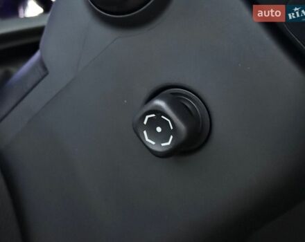 Черный Лексус РХ, объемом двигателя 2.7 л и пробегом 113 тыс. км за 19950 $, фото 3 на Automoto.ua