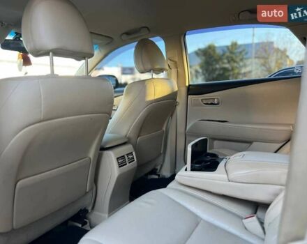 Черный Лексус РХ, объемом двигателя 2.67 л и пробегом 178 тыс. км за 18500 $, фото 14 на Automoto.ua