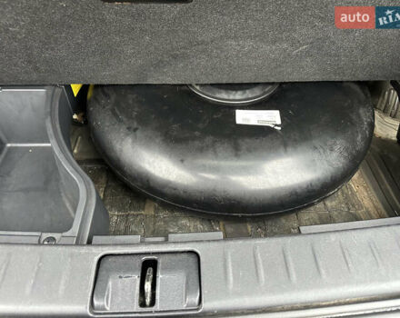 Черный Лексус РХ, объемом двигателя 3.46 л и пробегом 181 тыс. км за 21000 $, фото 24 на Automoto.ua