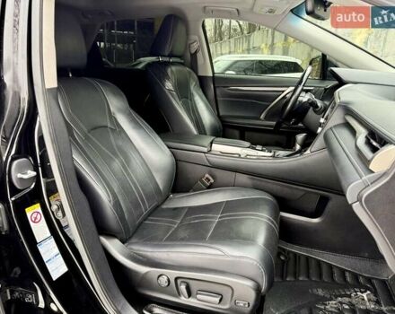 Черный Лексус РХ, объемом двигателя 3.46 л и пробегом 213 тыс. км за 28000 $, фото 12 на Automoto.ua