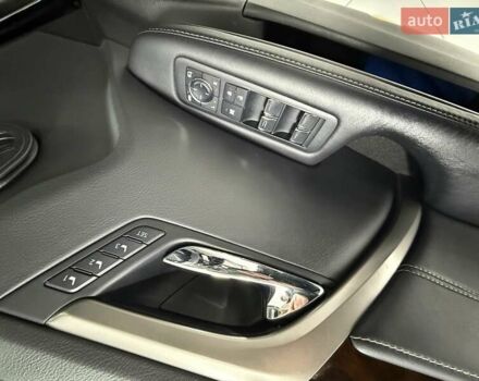 Черный Лексус РХ, объемом двигателя 3.46 л и пробегом 130 тыс. км за 29900 $, фото 23 на Automoto.ua