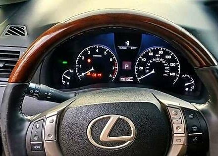 Черный Лексус РХ, объемом двигателя 3.5 л и пробегом 180 тыс. км за 22000 $, фото 2 на Automoto.ua