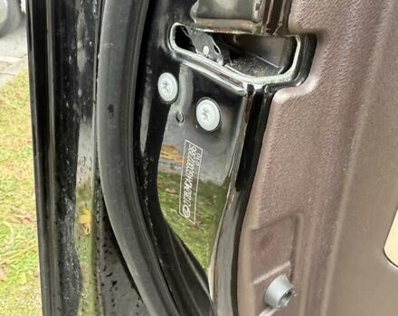 Черный Лексус РХ, объемом двигателя 3.46 л и пробегом 194 тыс. км за 34100 $, фото 46 на Automoto.ua