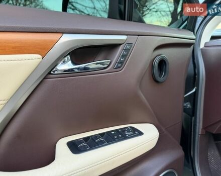 Черный Лексус РХ, объемом двигателя 3.46 л и пробегом 192 тыс. км за 31200 $, фото 20 на Automoto.ua