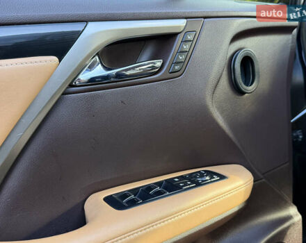 Чорний Лексус РХ, об'ємом двигуна 2 л та пробігом 89 тис. км за 33500 $, фото 70 на Automoto.ua