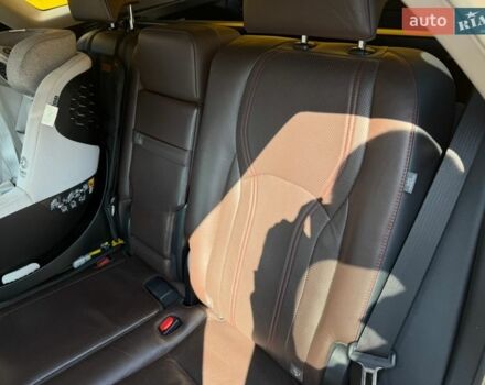 Черный Лексус РХ, объемом двигателя 2 л и пробегом 132 тыс. км за 32500 $, фото 17 на Automoto.ua