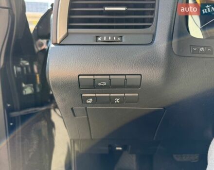 Черный Лексус РХ, объемом двигателя 2 л и пробегом 132 тыс. км за 32500 $, фото 22 на Automoto.ua