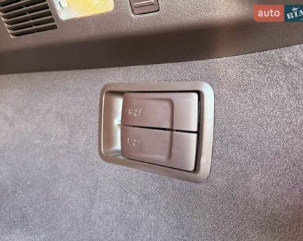 Чорний Лексус РХ, об'ємом двигуна 2 л та пробігом 89 тис. км за 33500 $, фото 62 на Automoto.ua