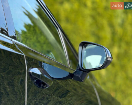 Чорний Лексус РХ, об'ємом двигуна 2 л та пробігом 90 тис. км за 31900 $, фото 39 на Automoto.ua