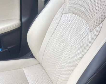 Черный Лексус РХ, объемом двигателя 2 л и пробегом 189 тыс. км за 28900 $, фото 11 на Automoto.ua