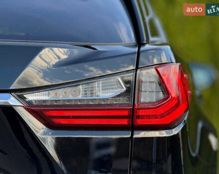 Чорний Лексус РХ, об'ємом двигуна 2 л та пробігом 90 тис. км за 31900 $, фото 37 на Automoto.ua