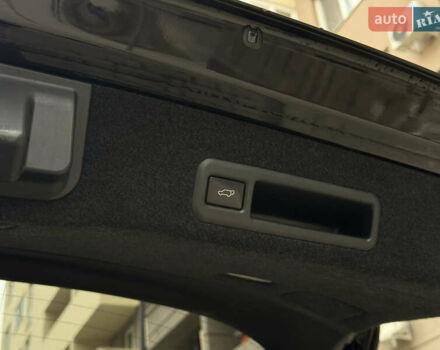 Черный Лексус РХ, объемом двигателя 2 л и пробегом 63 тыс. км за 34999 $, фото 30 на Automoto.ua