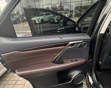 Черный Лексус РХ, объемом двигателя 2 л и пробегом 163 тыс. км за 31000 $, фото 14 на Automoto.ua