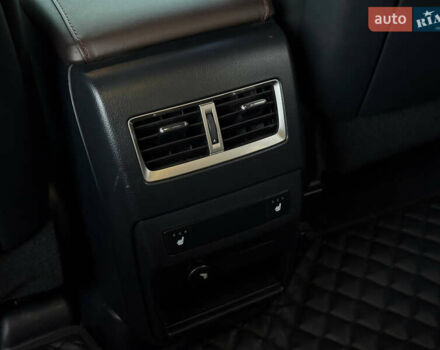 Чорний Лексус РХ, об'ємом двигуна 2 л та пробігом 162 тис. км за 26800 $, фото 25 на Automoto.ua