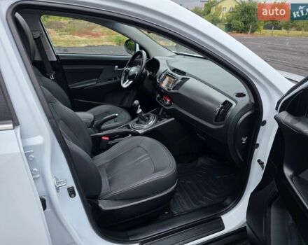 Черный Лексус РХ, объемом двигателя 3.5 л и пробегом 128 тыс. км за 28000 $, фото 5 на Automoto.ua