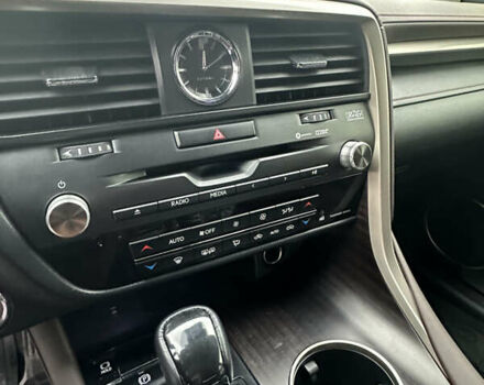 Черный Лексус РХ, объемом двигателя 2 л и пробегом 163 тыс. км за 31000 $, фото 16 на Automoto.ua