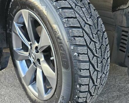 Чорний Лексус РХ, об'ємом двигуна 2 л та пробігом 108 тис. км за 31500 $, фото 33 на Automoto.ua