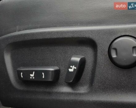 Чорний Лексус РХ, об'ємом двигуна 2 л та пробігом 60 тис. км за 39699 $, фото 13 на Automoto.ua