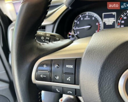 Черный Лексус РХ, объемом двигателя 2 л и пробегом 76 тыс. км за 32999 $, фото 17 на Automoto.ua