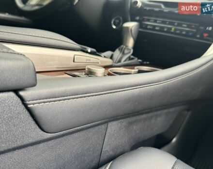 Черный Лексус РХ, объемом двигателя 3.46 л и пробегом 127 тыс. км за 35900 $, фото 134 на Automoto.ua
