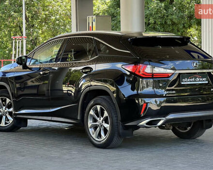 Черный Лексус РХ, объемом двигателя 2 л и пробегом 76 тыс. км за 32999 $, фото 3 на Automoto.ua