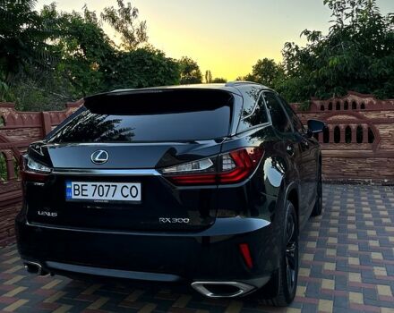 Чорний Лексус РХ, об'ємом двигуна 2 л та пробігом 135 тис. км за 36700 $, фото 2 на Automoto.ua