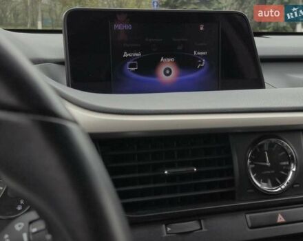 Чорний Лексус РХ, об'ємом двигуна 2 л та пробігом 60 тис. км за 39699 $, фото 23 на Automoto.ua