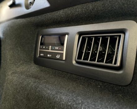 Черный Лексус РХ, объемом двигателя 0 л и пробегом 191 тыс. км за 31999 $, фото 18 на Automoto.ua