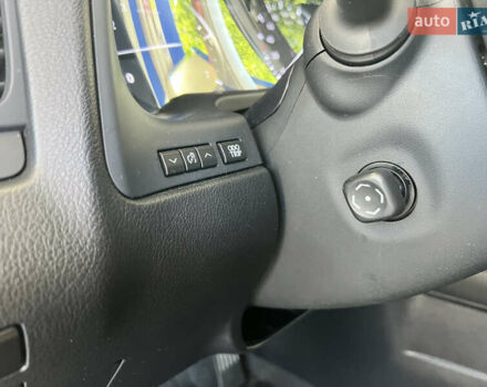 Черный Лексус РХ, объемом двигателя 2 л и пробегом 76 тыс. км за 32999 $, фото 23 на Automoto.ua