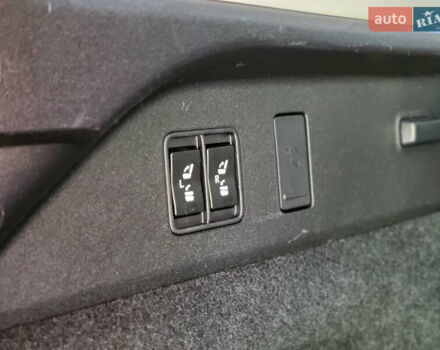Чорний Лексус РХ, об'ємом двигуна 3.5 л та пробігом 185 тис. км за 34999 $, фото 30 на Automoto.ua
