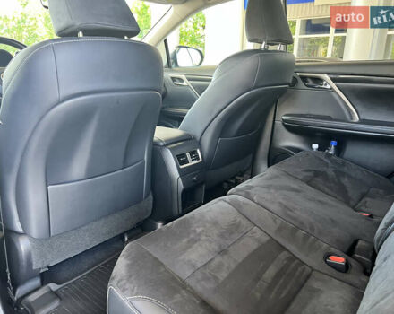 Черный Лексус РХ, объемом двигателя 2 л и пробегом 76 тыс. км за 32999 $, фото 22 на Automoto.ua